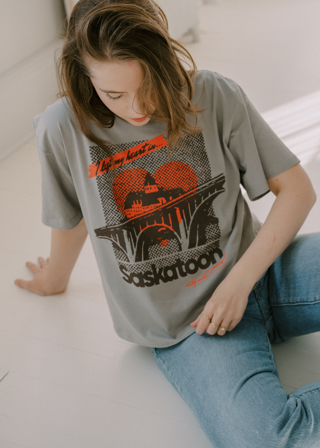 L | Saskatoon Heartland Boxy Tee | Cloud | Ladies