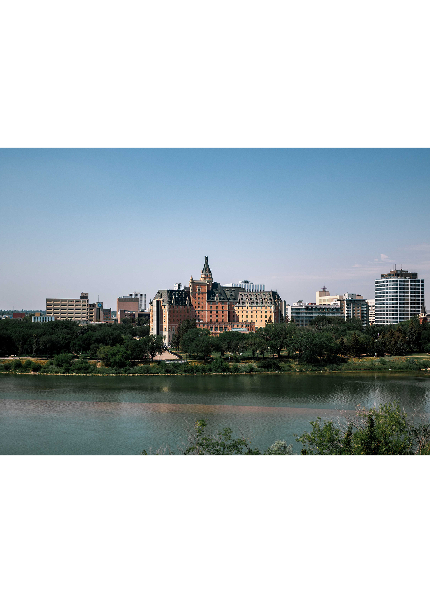 Colourwave Media - Bessborough Hotel Postcard - Hardpressed Print Studio Inc.