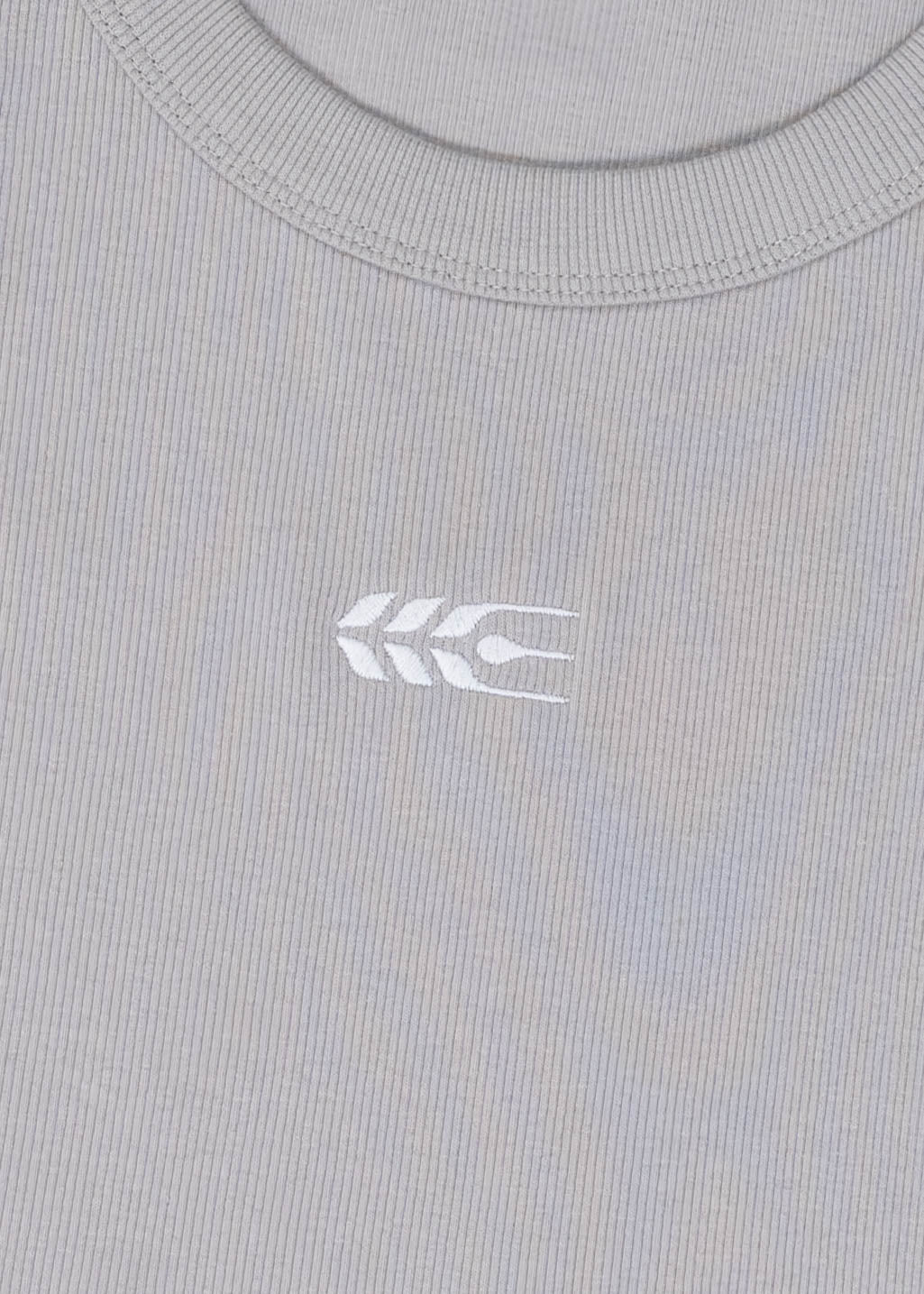 L & XL | Minimal Grain Crop Tank | Cloud | Ladies