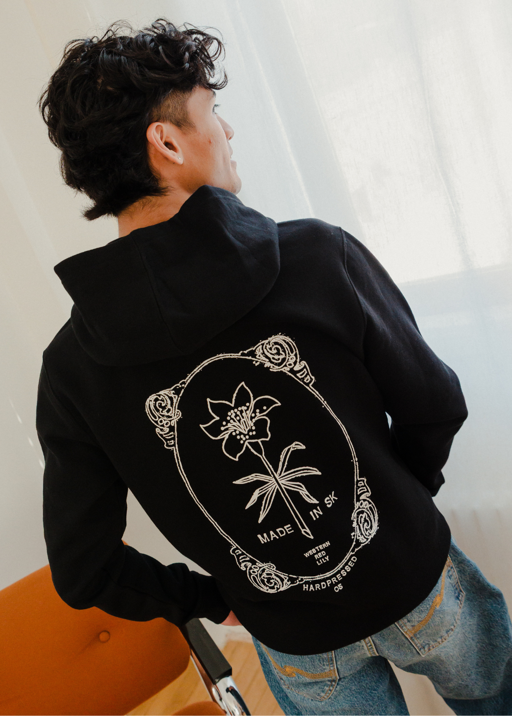 Memento Lily Zip-up Sweater | Black | Unisex