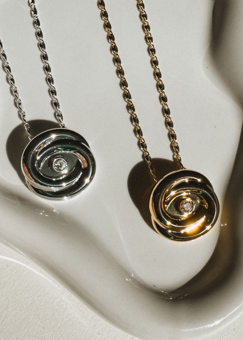 Oneiro Designs - Eternal Necklace - Silver
