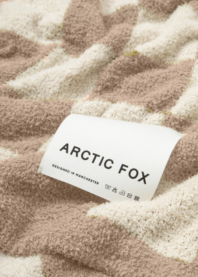 Arctic Fox & CO. - The Teddy Throw - Beige Check