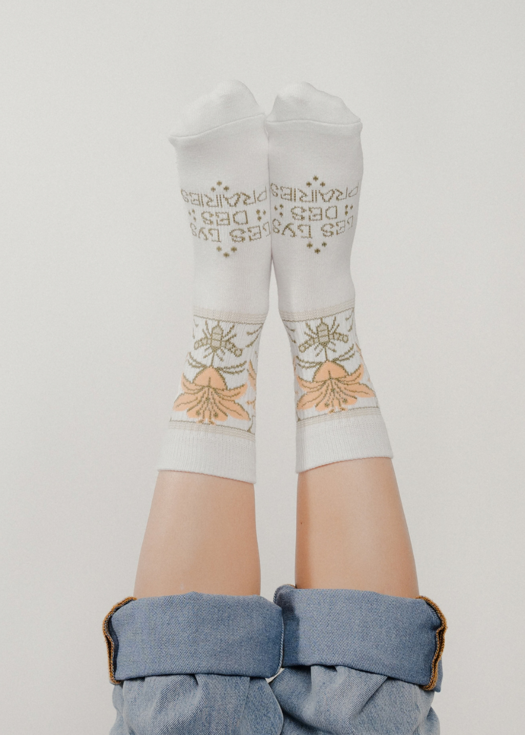 Nouveau Lily Socks | White - Hardpressed Print Studio Inc.