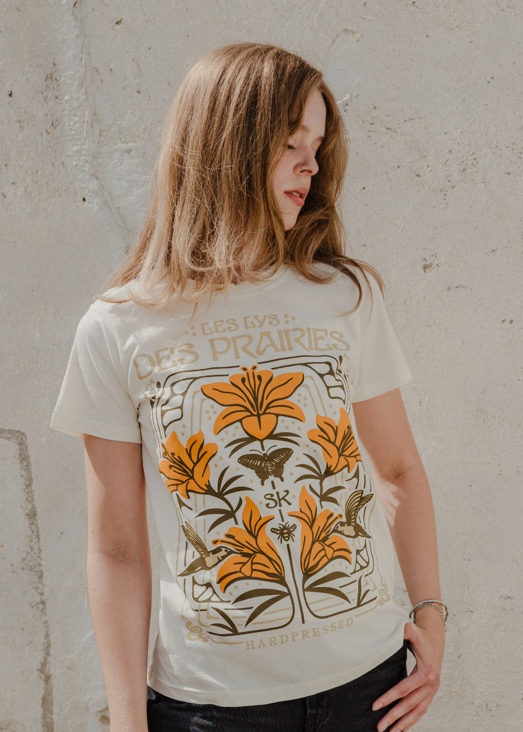 Nouveau Lily Tee | Natural | Ladies