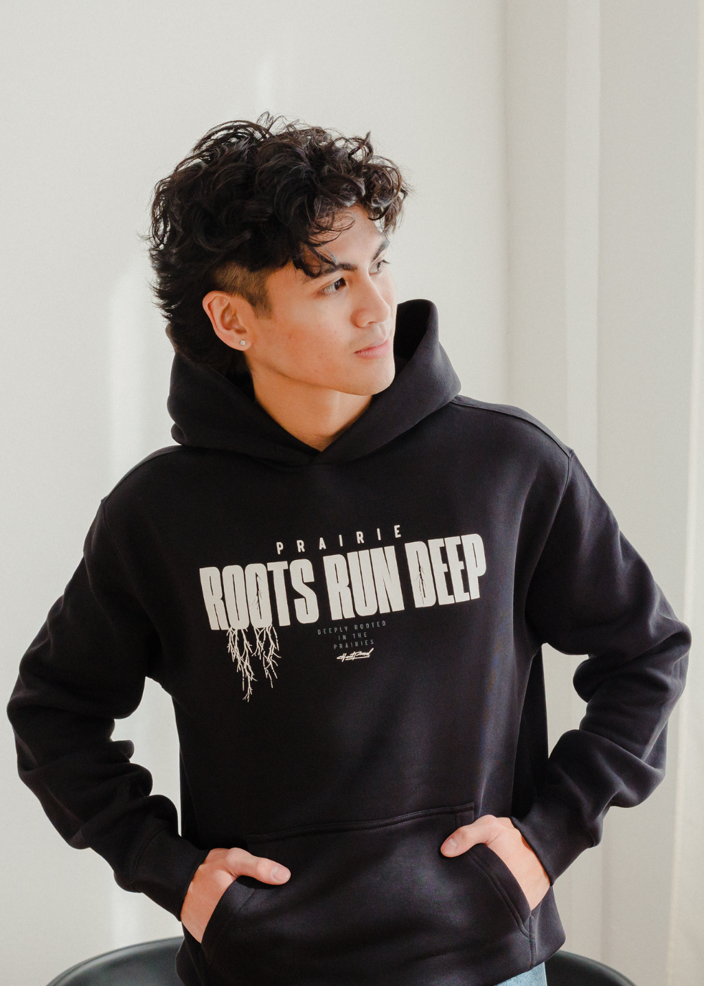 Roots Sweater | Black | Unisex